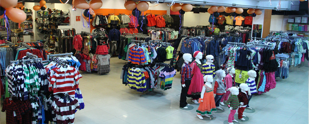 <strong>INTERNATIONAL CLOTHING</strong><br />